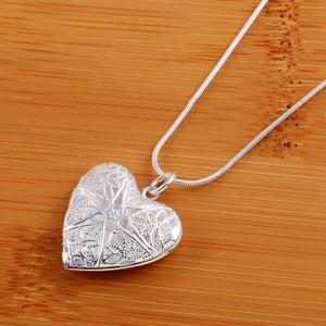 DOTEFFIL 925 Sterling Silver 18 Inch Snake Chain Heart-Shaped Photo Frame Necklace