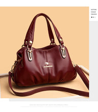 Women's Genuine Leather Portable Women's Bag 2025 New Arrival Fashion Large Capacity Versatile Messenger Bag Soft Leather Mom Bag for the Middle-Aged