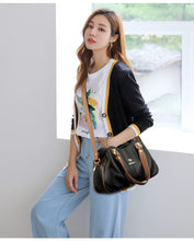 Large Capacity Retro Ladies Women's Bags Elegant Mom Bag for the Middle-Aged 2025 New Arrival Fashion Fancy Crossbody Big Bag