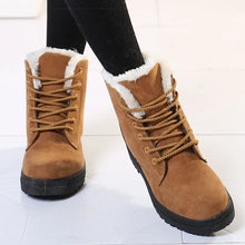 Women's Winter Boots With Fur Lining Low Heels Great for Snowy Weather
