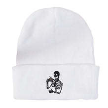 Winter hat men's knitted hat fashion pullover hat leisure sports warm thick winter hat elastic women's hat white black hat unise
