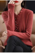 Women Soft  knitted V-Neck Sweater Autumn Winter Fashion