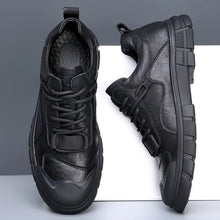 Genuine Leather Sneakers Men's Shoes Outdoor Casual Hiking Shoes Soft Soled Anti-skid Mountaineering Shoes Men Zapatillas Hombre