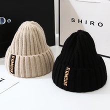 Winter hat, men's and women's versatile fashion long label woolen hat, warm ear protection, toe cover, knitted hat