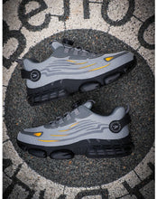 Big Size Men and Women Rotary Buckle Work Safety Shoes Men Air Soft Sole Lightweight Sneakers Protective Fashion Work Shoes