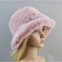 2025 New Style Fake Rabbit Fur Hats Super Soft Women Winter Hat Cotton Lining Warm Russian Fashion Ski Beanies Plush Solid Color