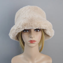 2025 New Style Fake Rabbit Fur Hats Super Soft Women Winter Hat Cotton Lining Warm Russian Fashion Ski Beanies Plush Solid Color